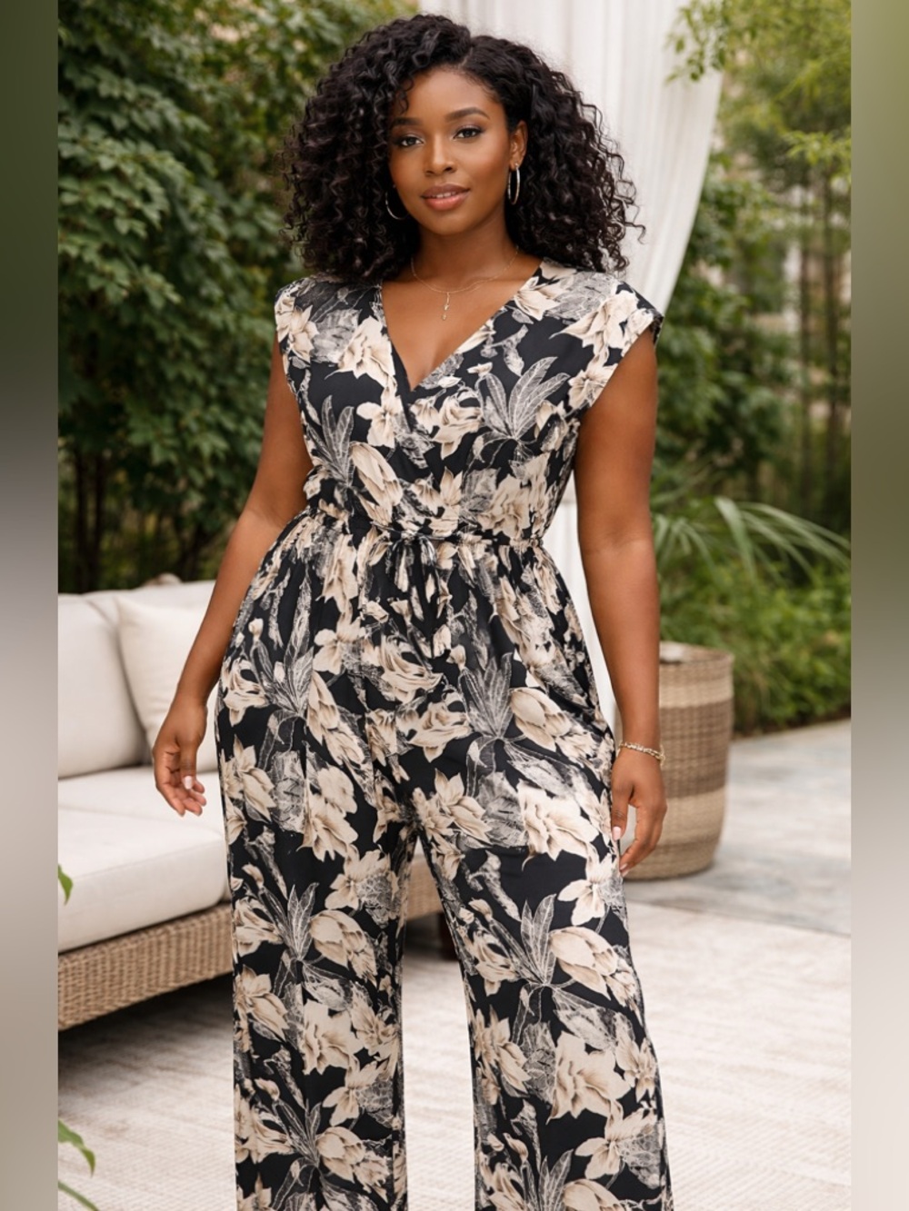Kardashian Kollection Belted Floral Jumpsuit Black Sleeveless V-Neck Sz(M)